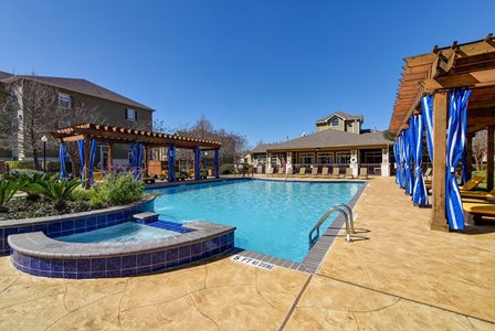 Pool deck resurfacing northwest san antonio