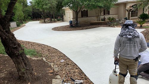 Mueller Before Driveway
Before and After
SUNDEK San Antonio
