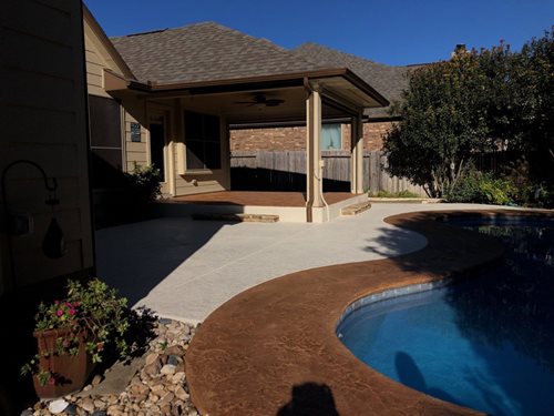 Sunstamp Coping In Montego Stone
Pool Decks
SUNDEK San Antonio
