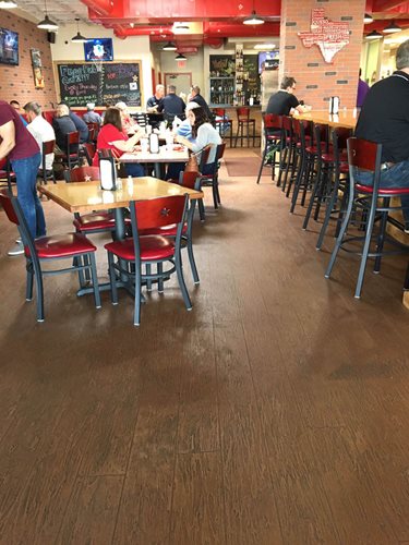 Rest Floor In San Antonio Tx
Restaurant & Retail
SUNDEK San Antonio
