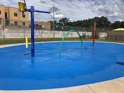 Parks _ Service Splash Pad Job...after. San Antonio Tx).
Splash Pads & Waterparks
SUNDEK San Antonio
