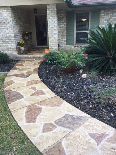 Stone Front Porch Canyon Lake Tx
Walkways & Stairs 
SUNDEK San Antonio
